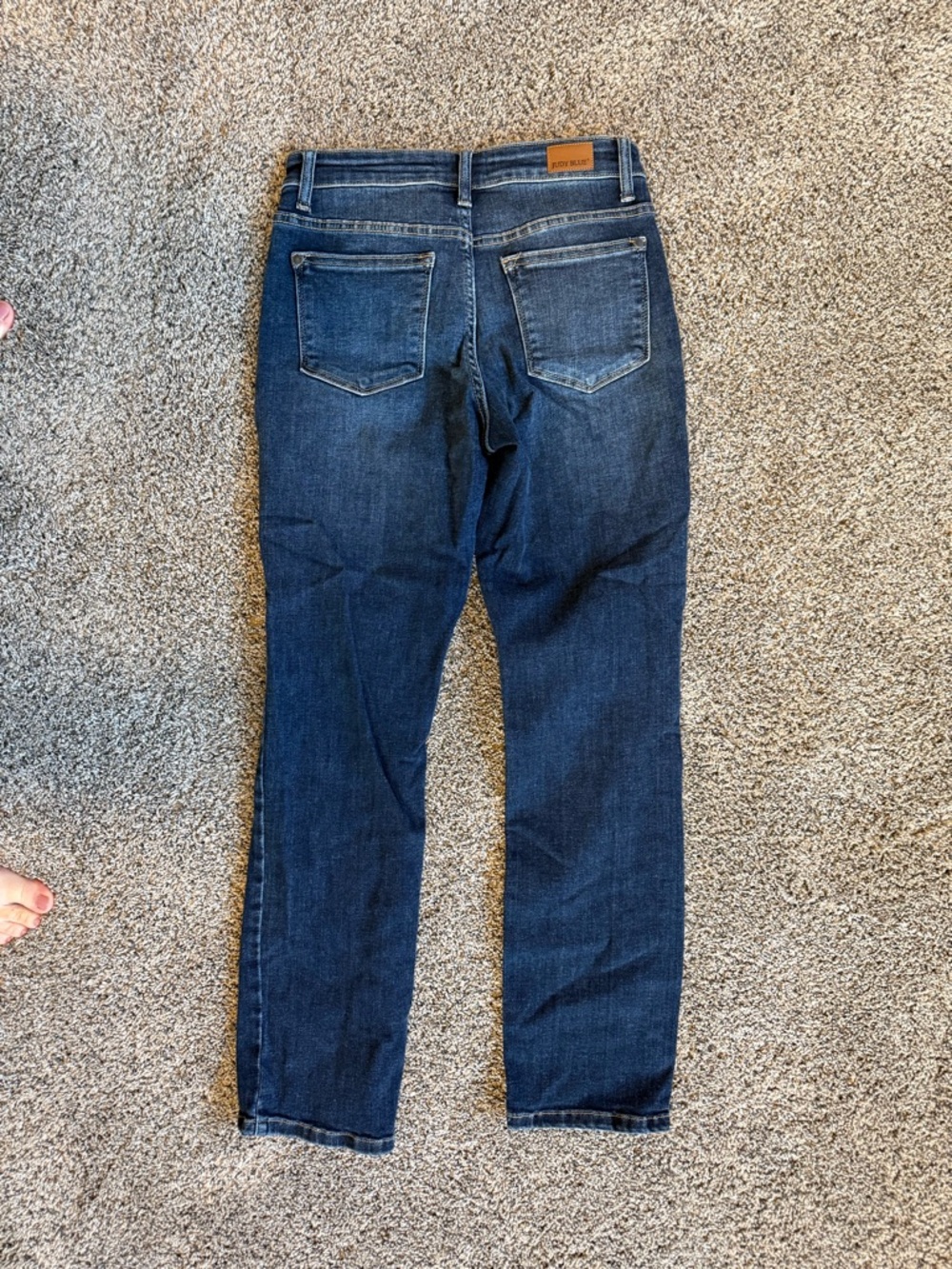 Judy Blue Straight Fit Mid-rise Jeans - Picture 2 of 7